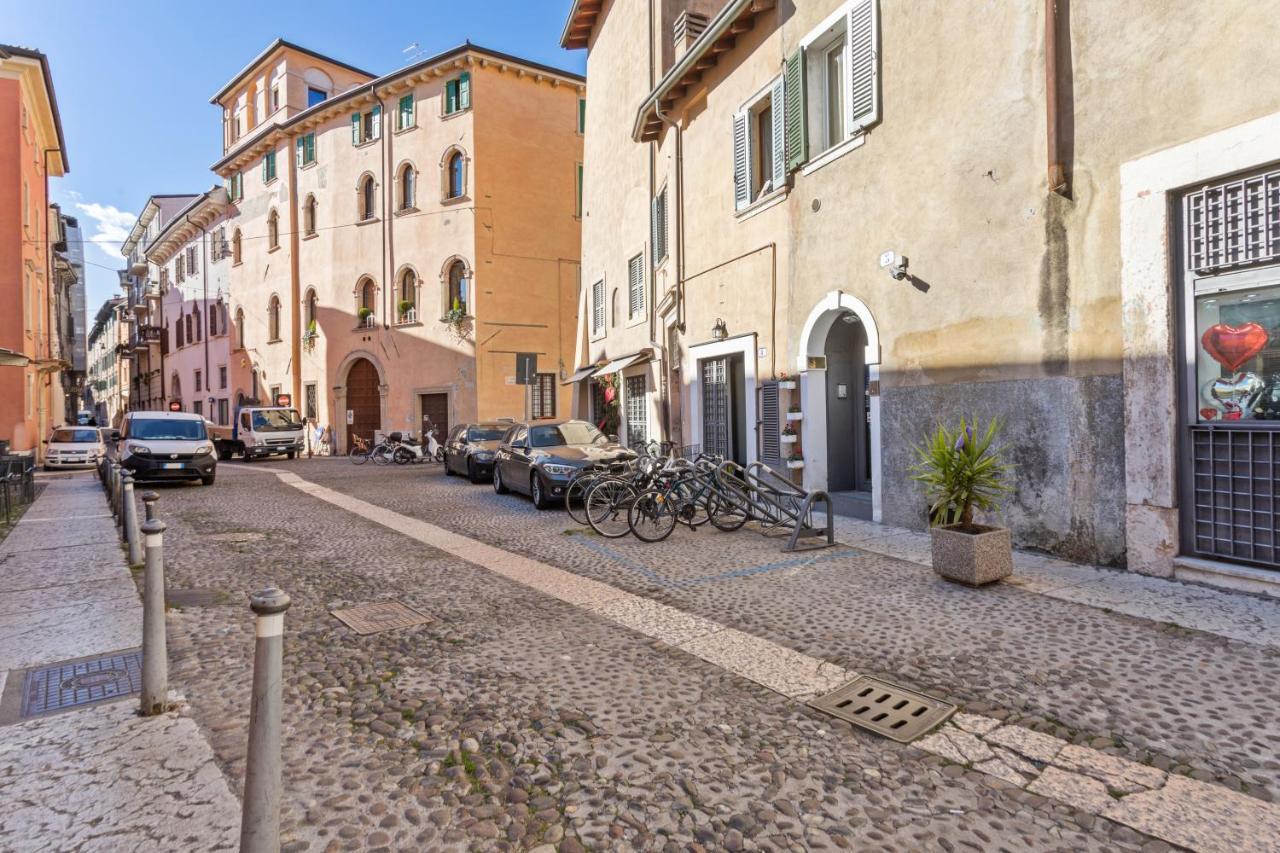 Appartamento Carega - Affitti Brevi Italia Vérone Extérieur photo